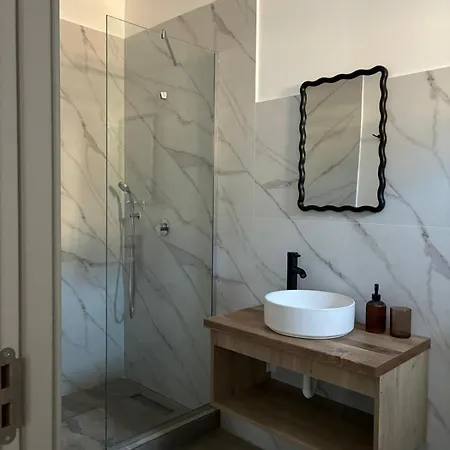 Atlantis Boutique אפורי נורד