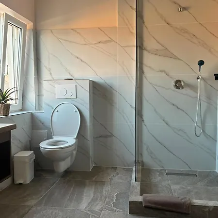 Atlantis Boutique מלון אפורי נורד