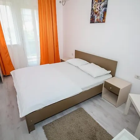 Atlantis Boutique אפורי נורד